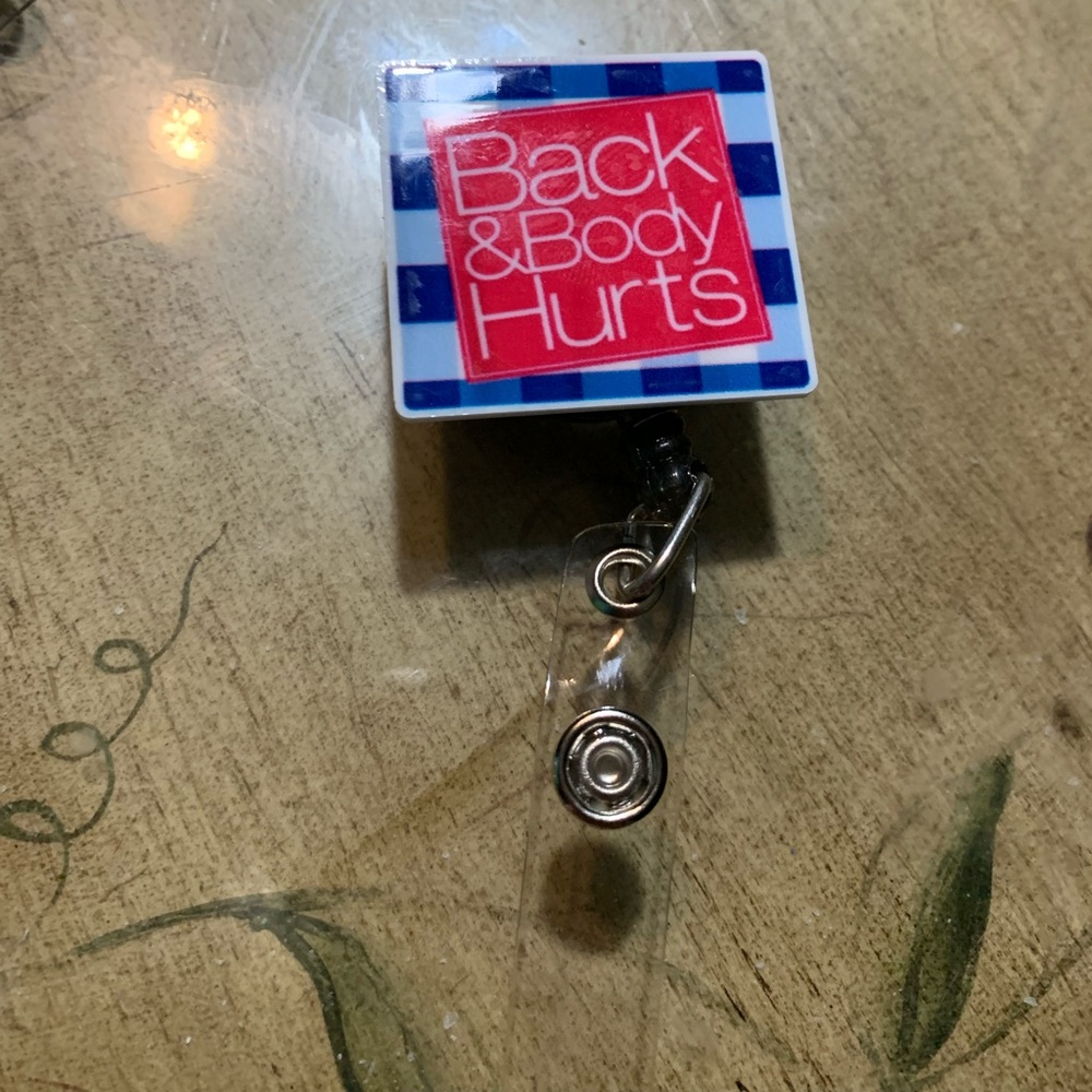Badge reel